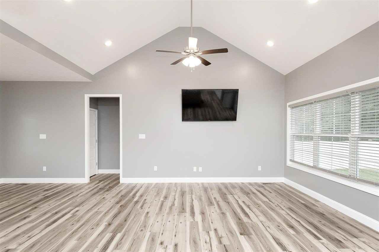 1254 Melody Ave - Photo 6 of 27