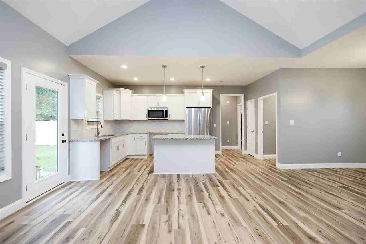 1254 Melody Ave - Photo 7 of 27