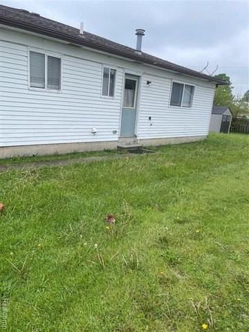 31779 Ryan Rd - Photo 7 of 10