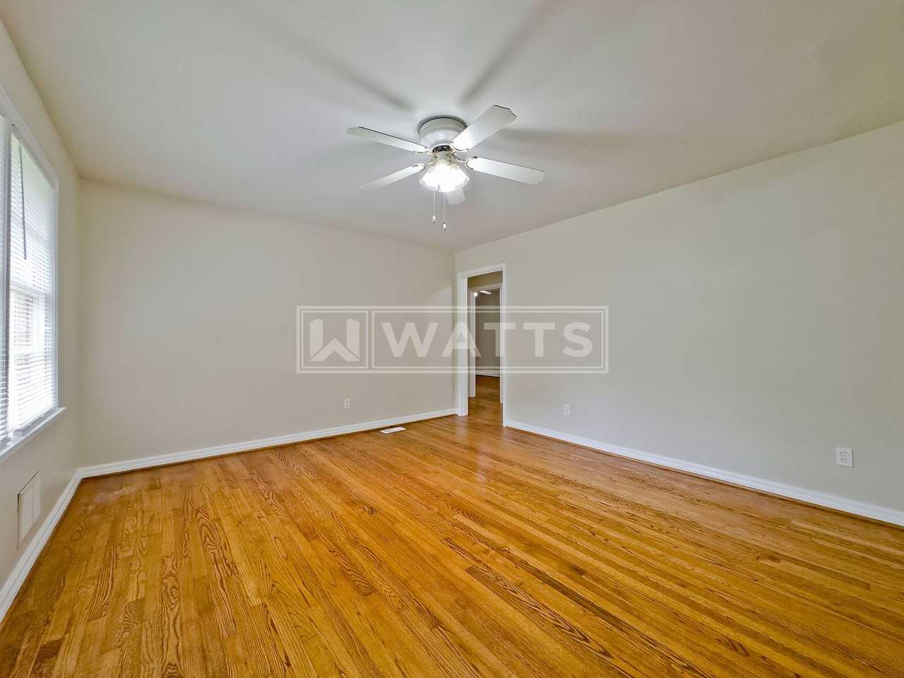 2324 3rd St Ne - Photo 3 of 20