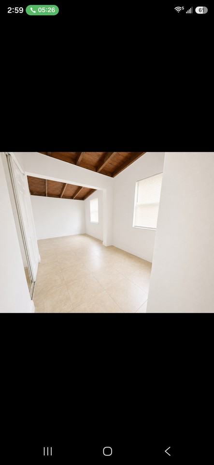 3701 Southwest 48th Avenue - Photo 6 of 13