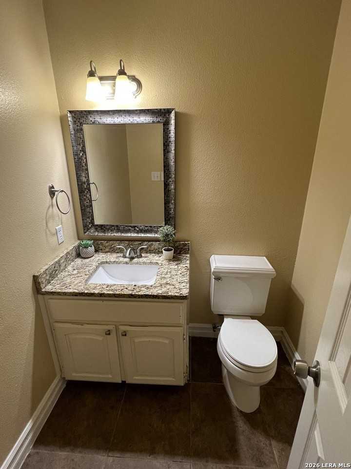 1115 Arrowhead Trl - Photo 6 of 13