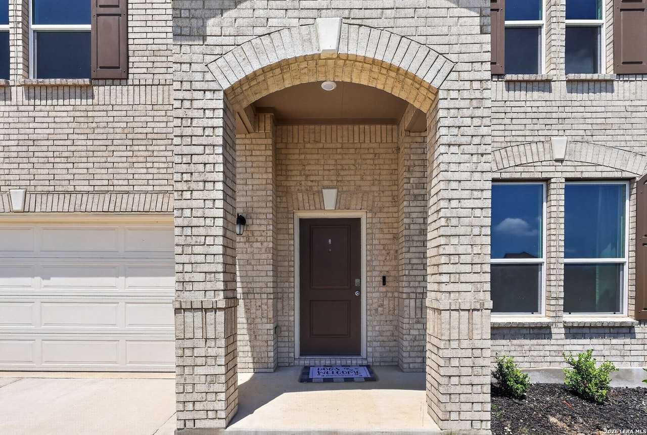 9403 Hinterlands Dr - Photo 4 of 29