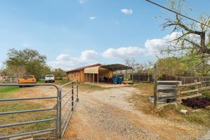 featured image of 215 & 213 COUGHRAN RD