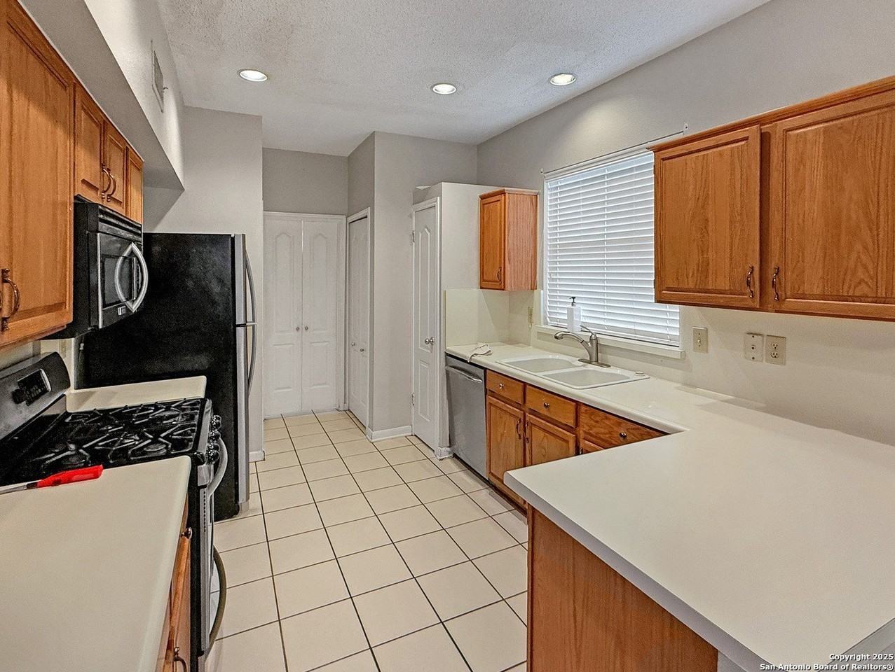 13619 Summer Glen Dr - Photo 5 of 12