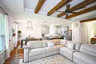 2842 Ridge Berry Rd - Photo 1 of 1