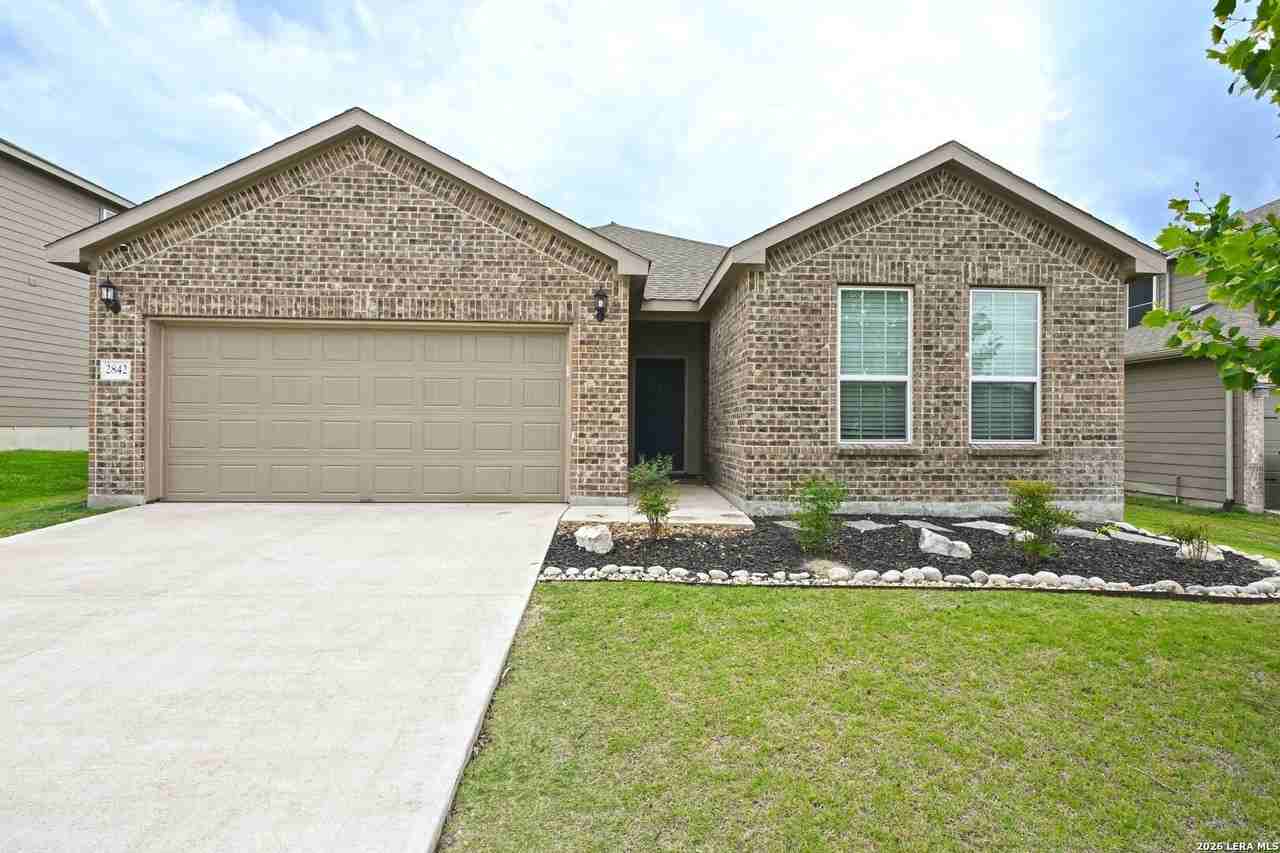 2842 Ridge Berry Rd - Photo 2 of 31