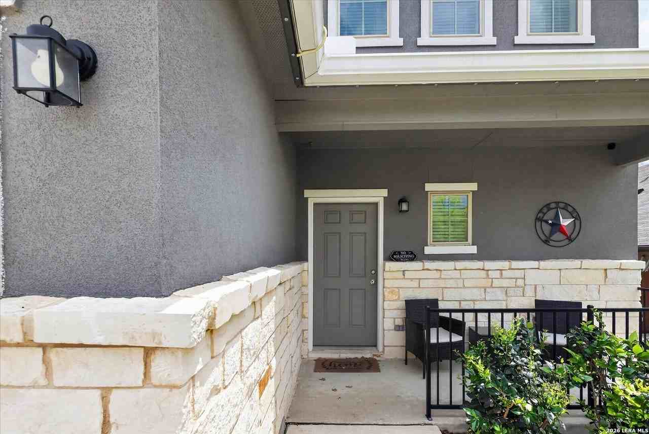 237 Hinsdale Run - Photo 4 of 26