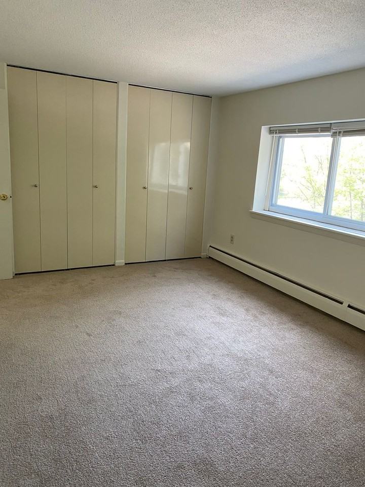 Residences at Riverside - Photo 6 of 14