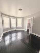 129 Sage Ave #2R - Photo 1 of 1