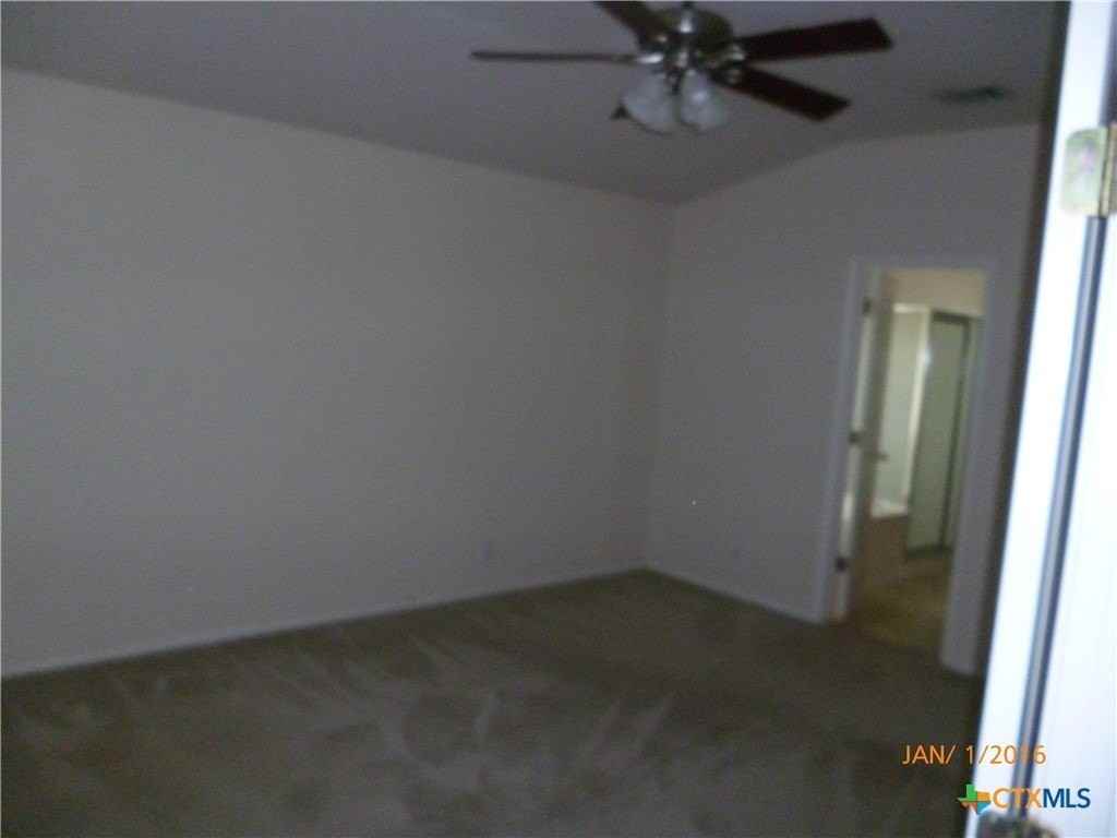 2667 Hunt St - Photo 5 of 33