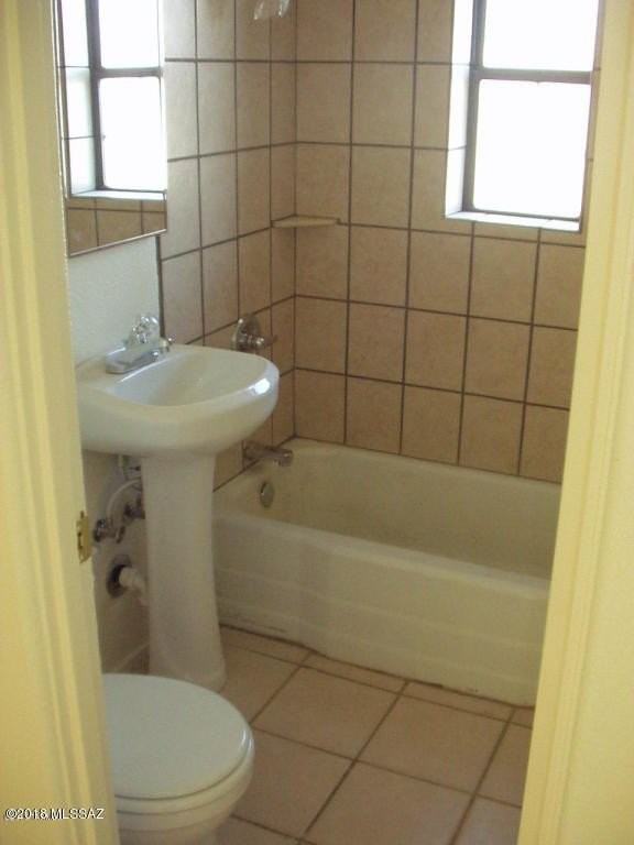 5547 E 29th St #1 - Photo 6 of 6