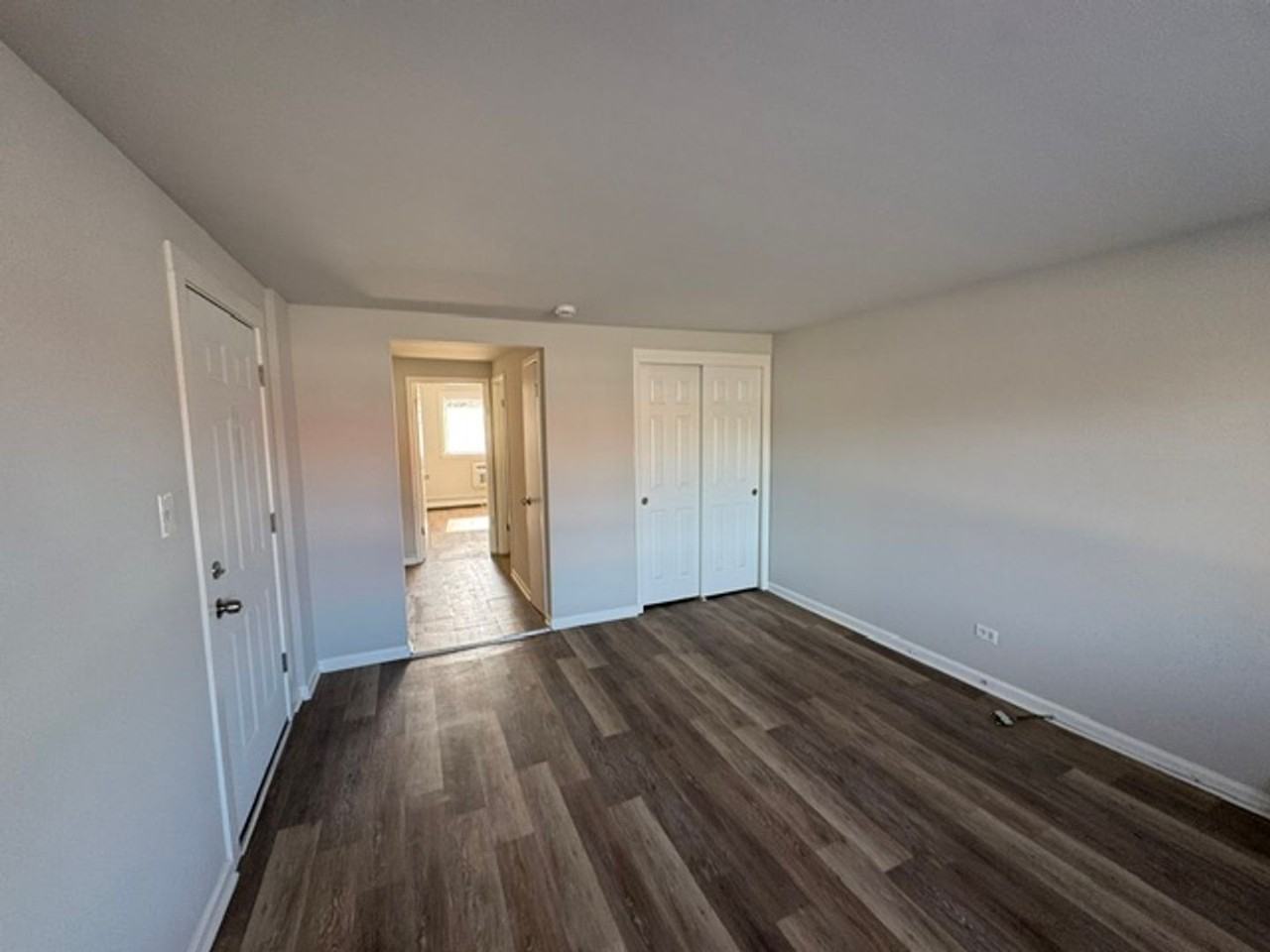 14507 Torrence Avenue - Photo 5 of 15