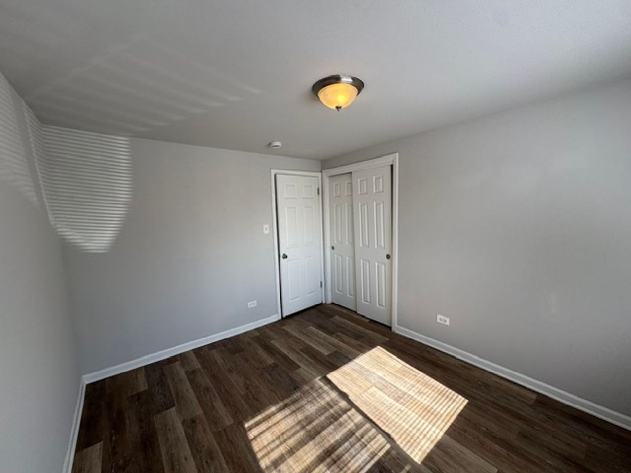 14507 Torrence Avenue - Photo 7 of 15