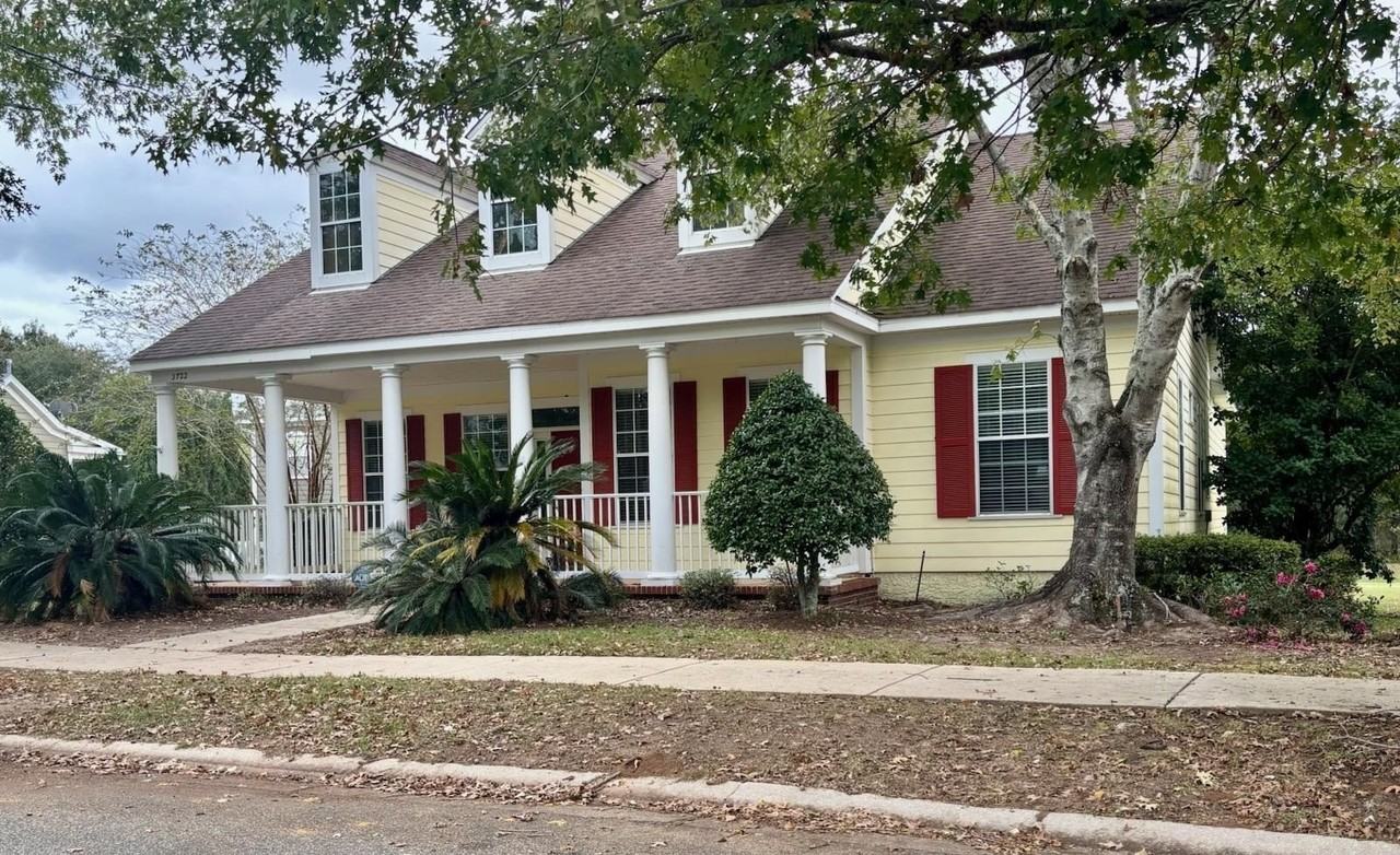 3722 Longfellow Rd - Photo 3 of 39