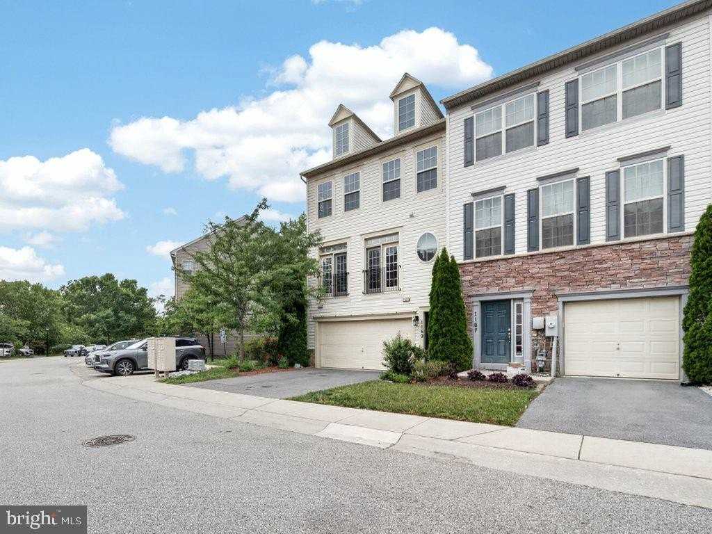 1169 Carinoso Cir - Photo 4 of 50