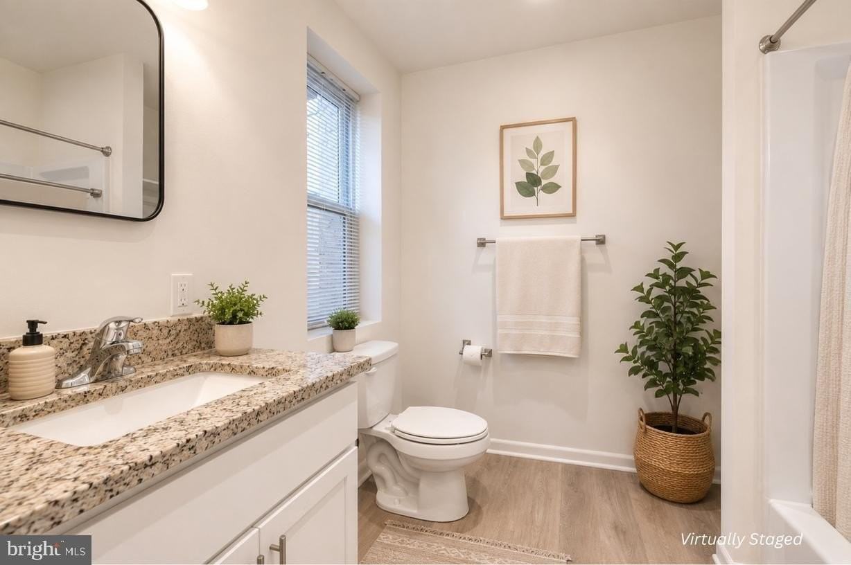 714 S Broadway - Photo 2 of 22