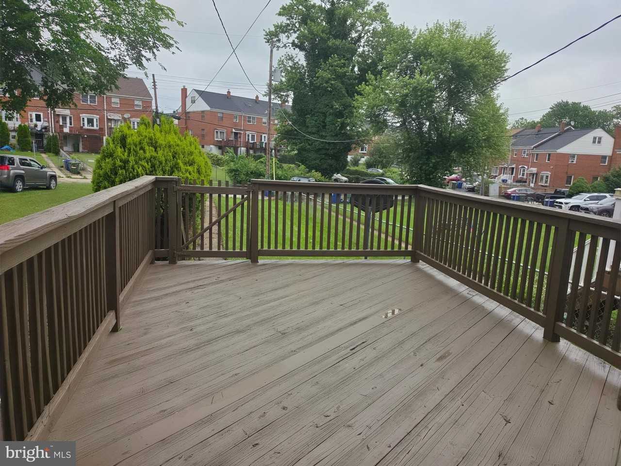 2028 Hillenwood Rd - Photo 6 of 18