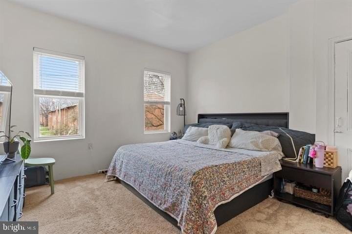 411 Herr St - Photo 6 of 8