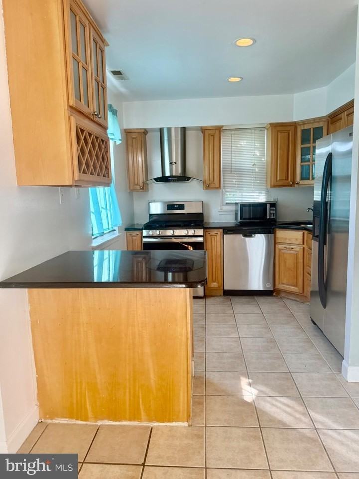 2091 Red Lion Rd #A - Photo 2 of 5