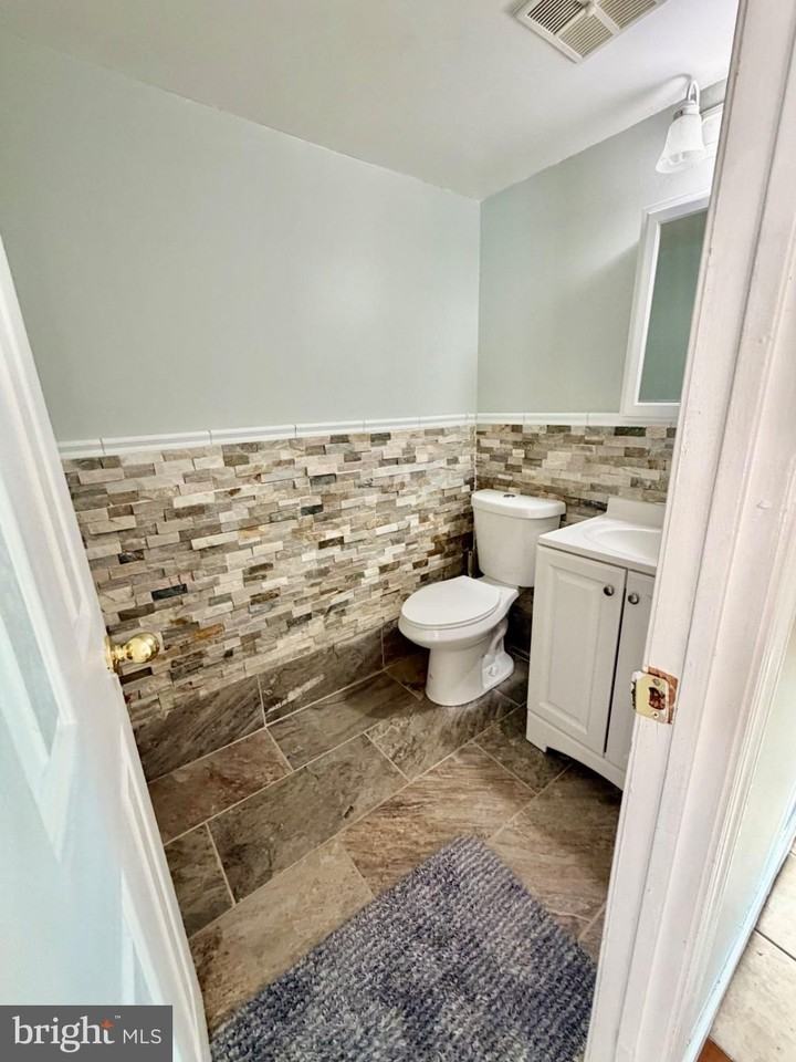 2091 Red Lion Rd #A - Photo 3 of 5