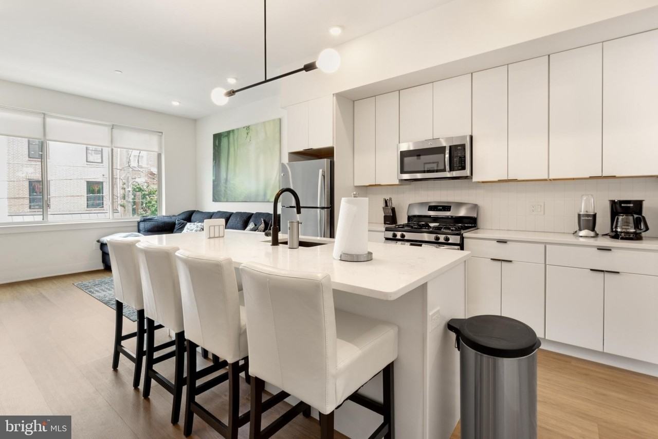 630 Federal St #201 - Photo 2 of 22