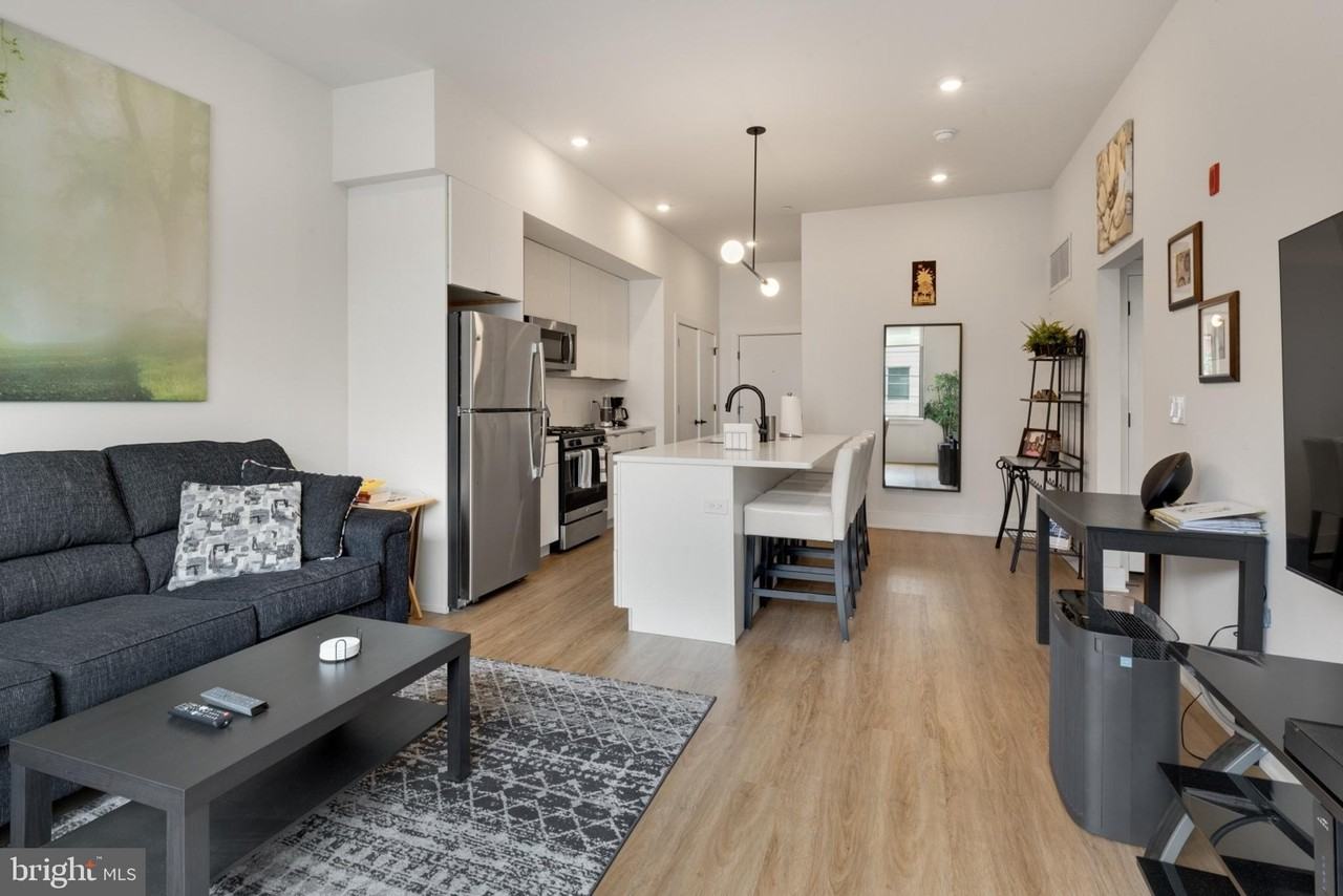 630 Federal St #201 - Photo 3 of 22