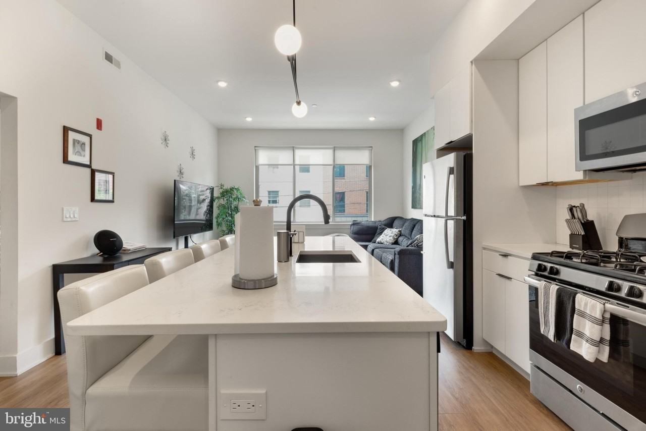 630 Federal St #201 - Photo 5 of 22