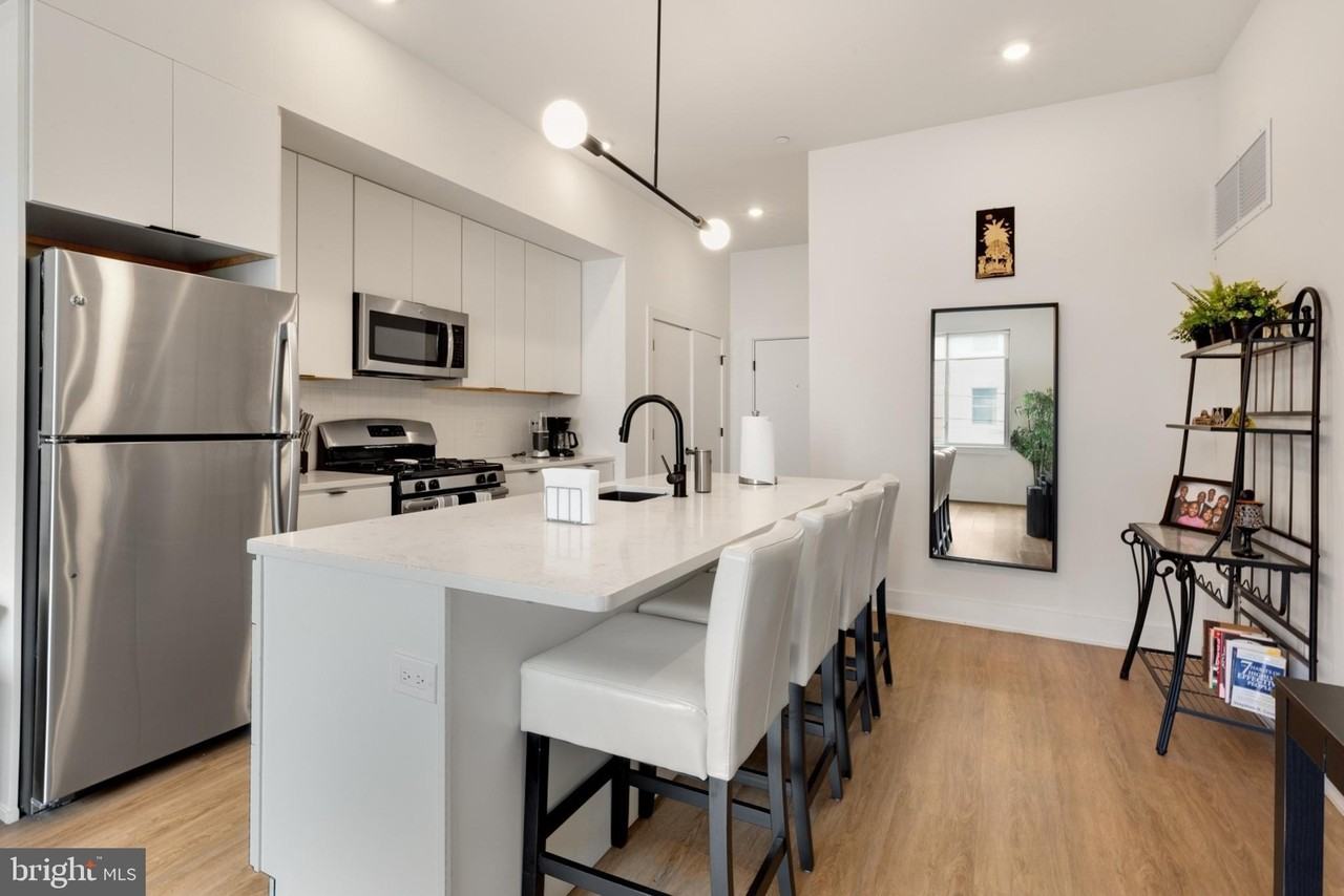 630 Federal St #201 - Photo 6 of 22