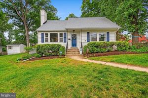 featured image of 610 Crestwood Dr
