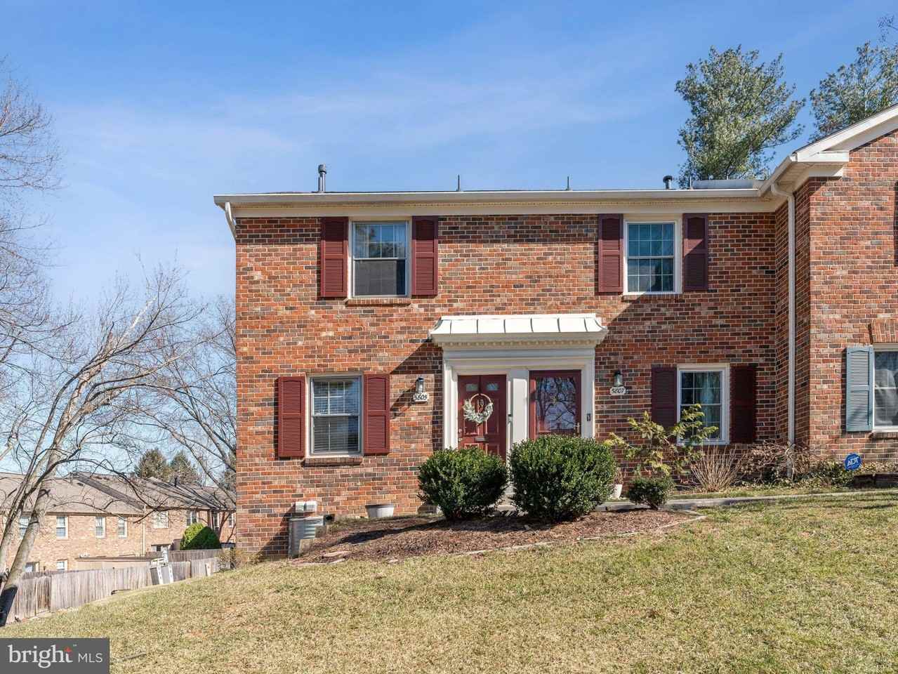 5805 Torington Dr #843 - Photo 2 of 40