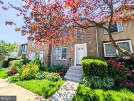 7993 Tyson Oaks Cir - Photo 1 of 1