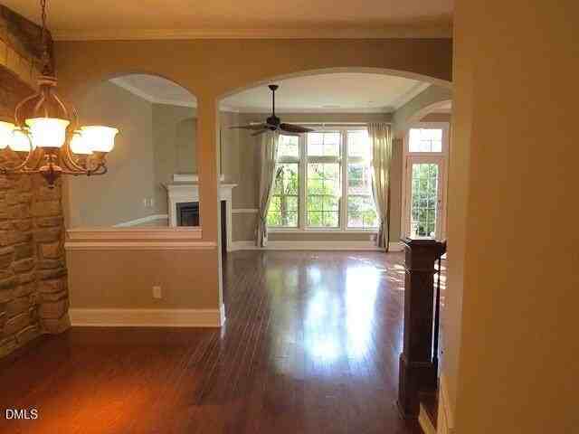 114 Sunstone Dr - Photo 6 of 26