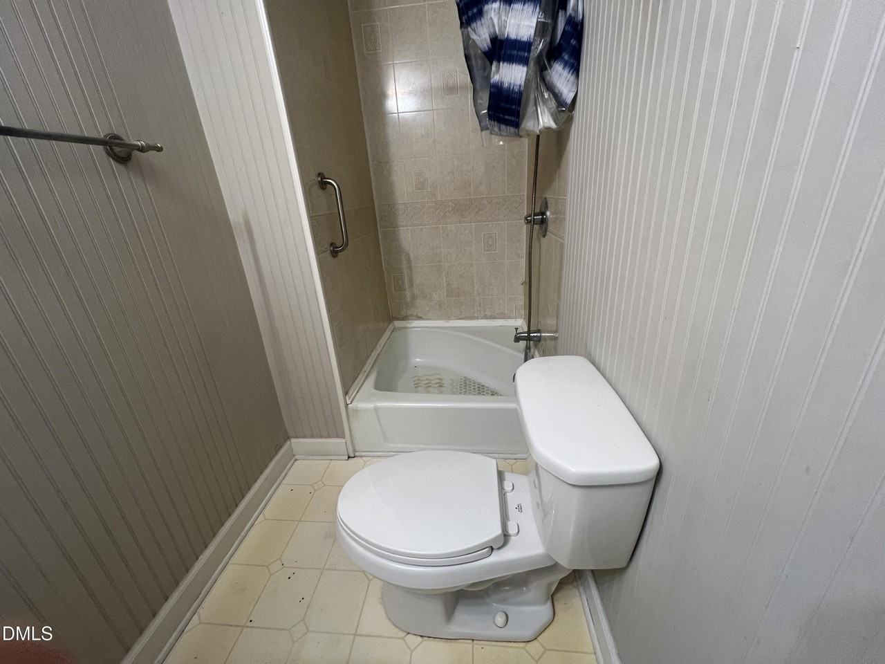 102 1/2 Ford Cir - Photo 5 of 5