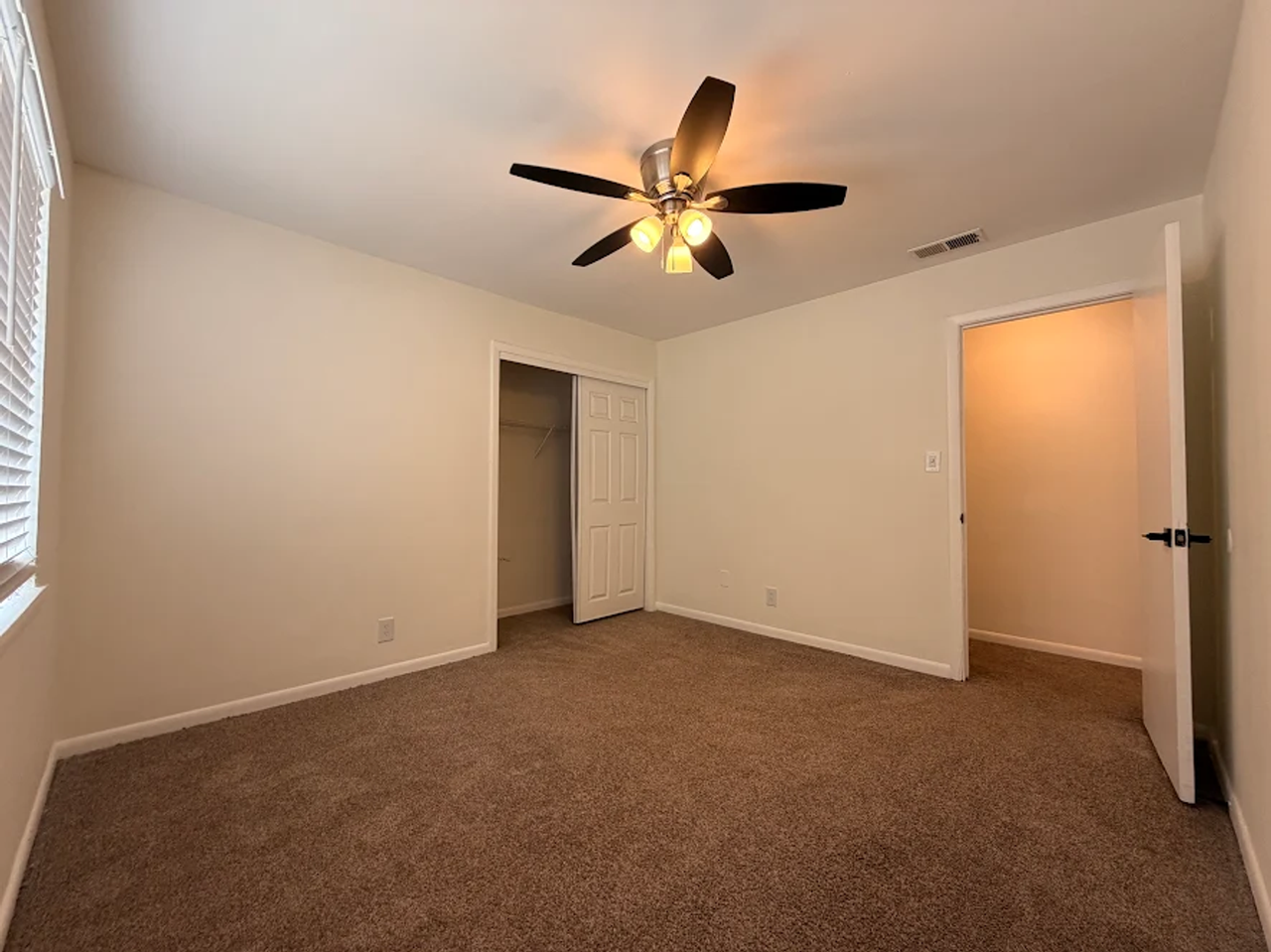 2721 White Oak Drive - Photo 4 of 17