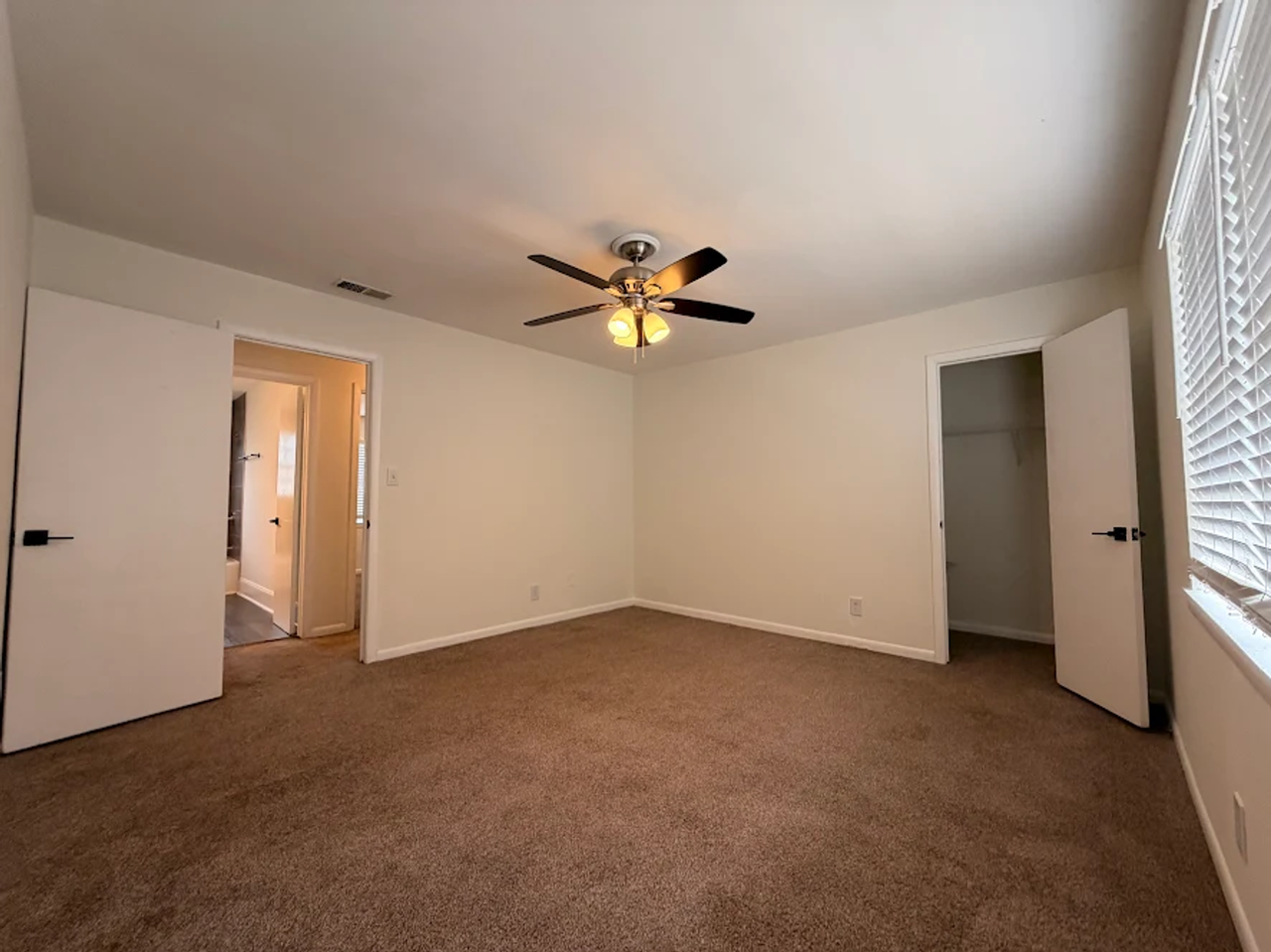 2721 White Oak Drive - Photo 5 of 17