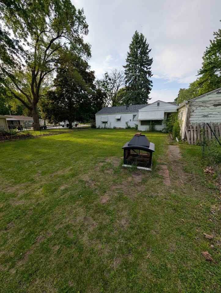 518 16th Ave - Photo 5 of 7
