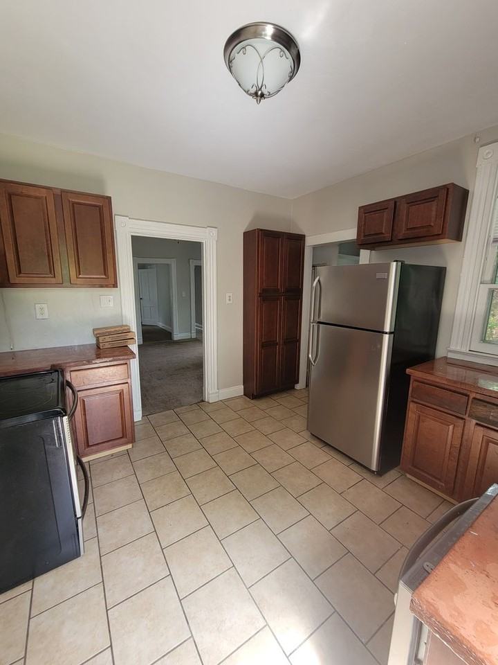 509 Mt Vernon Ave - Photo 6 of 18