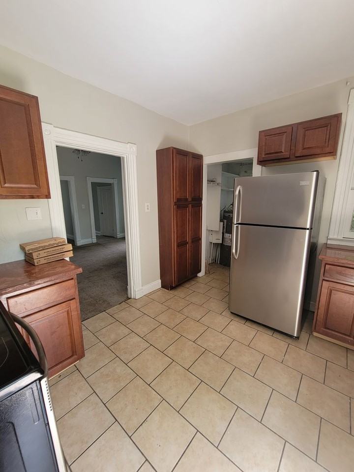 509 Mt Vernon Ave - Photo 7 of 18
