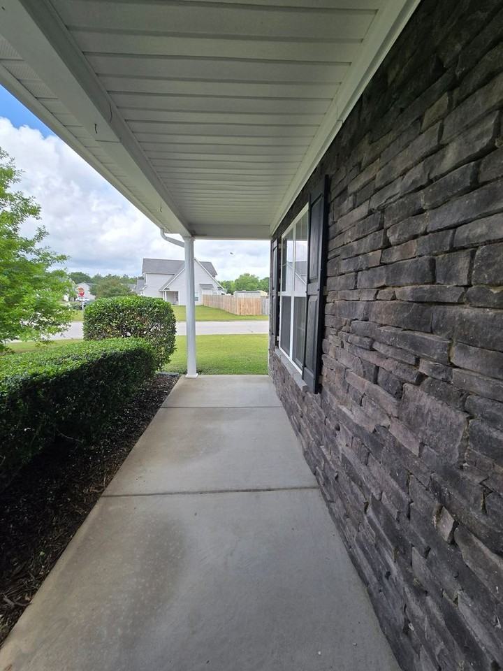 699 Cape Fear Rd - Photo 4 of 30