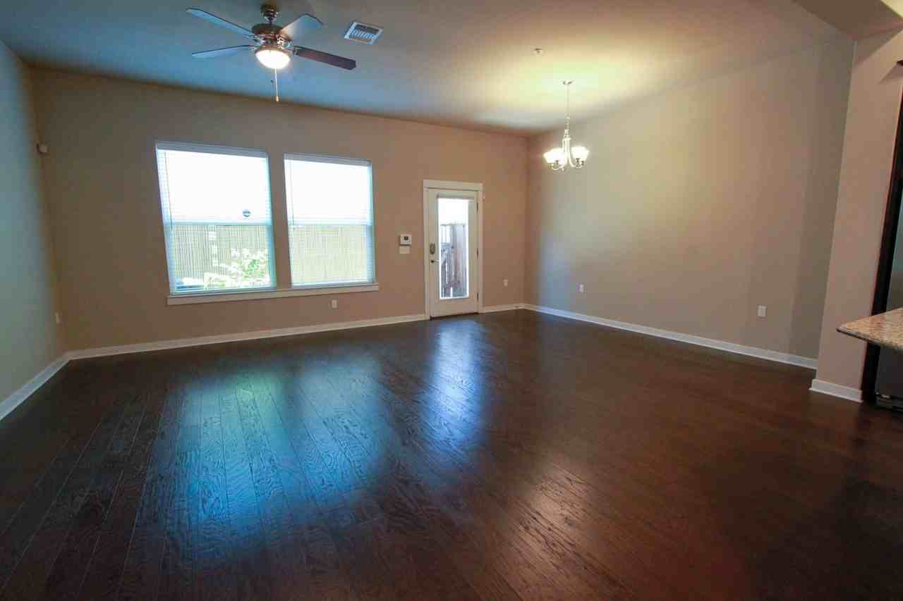4722 Page St - Photo 3 of 31