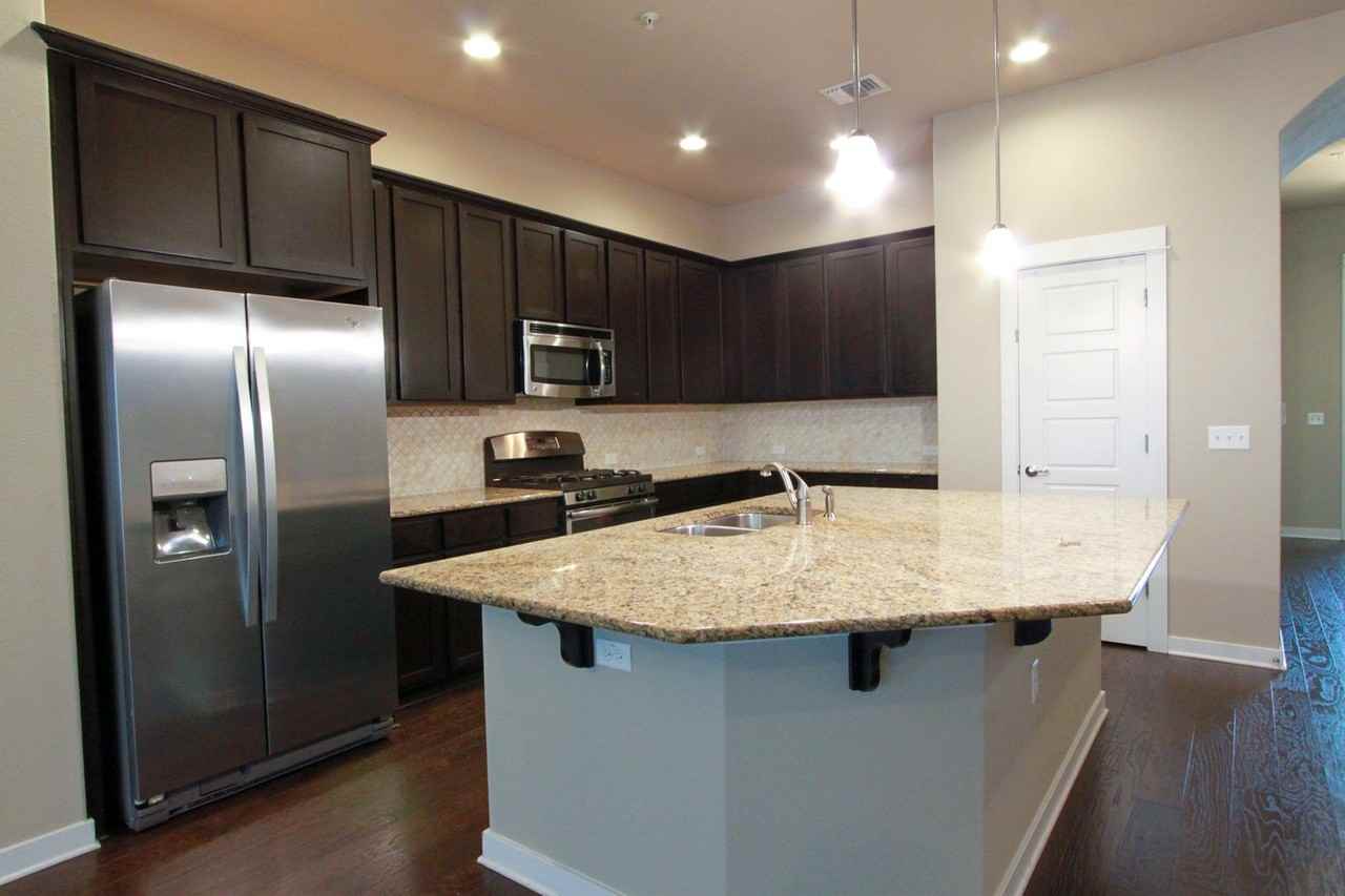4722 Page St - Photo 7 of 31