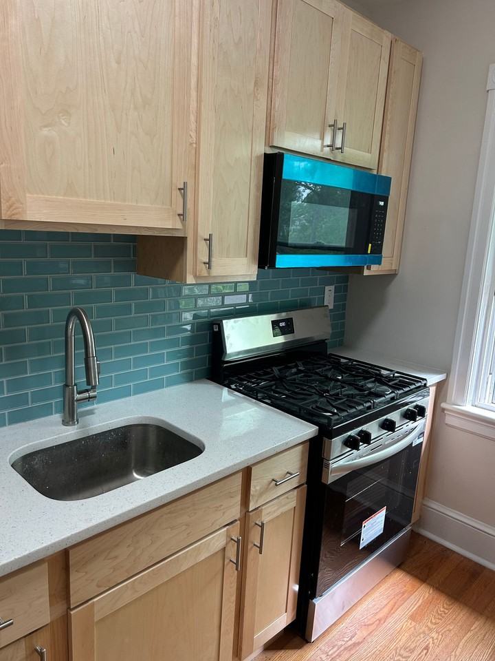 305 White Horse Pike - Photo 3 of 28