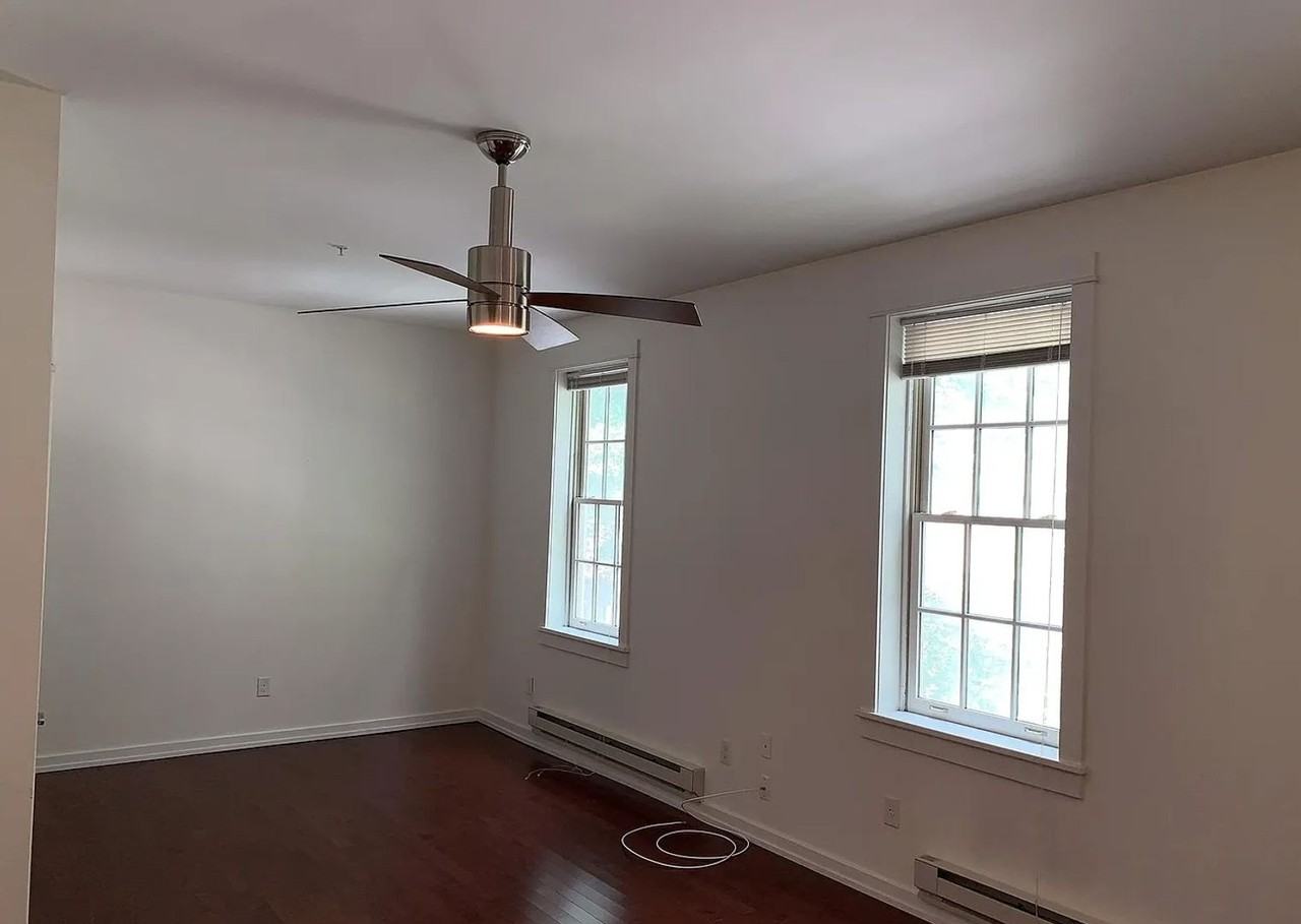 1300 Spruce St - Photo 3 of 5