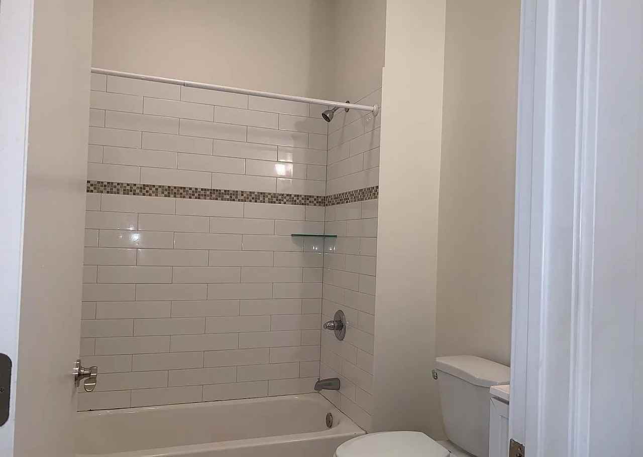 1300 Spruce St - Photo 4 of 5