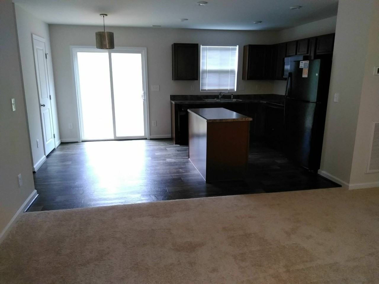 1700 Joseph Hewes Ct - Photo 5 of 16