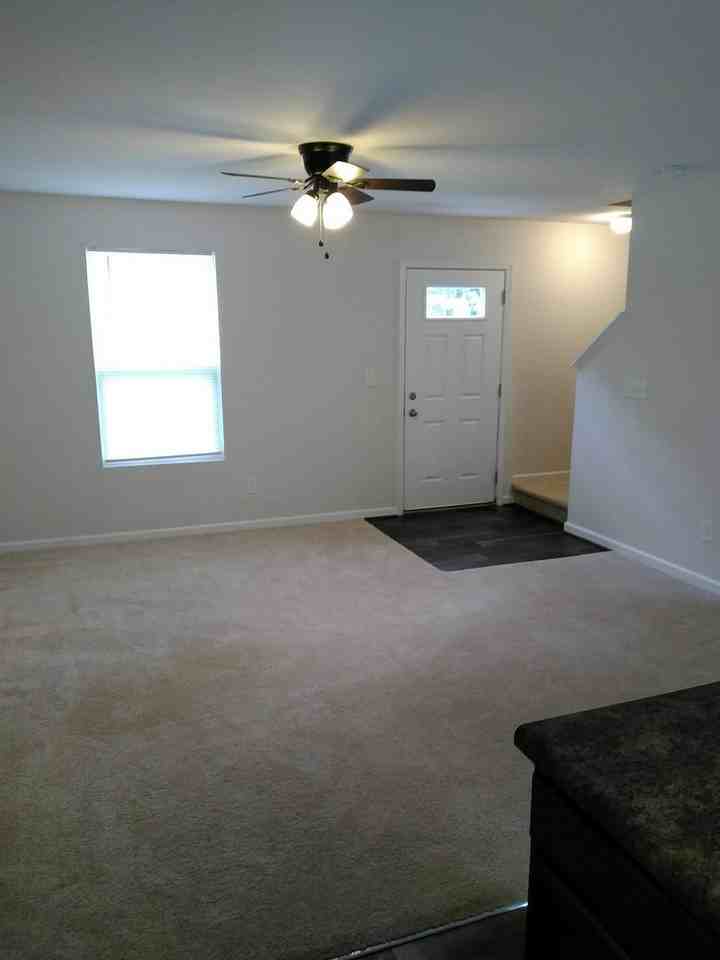 1700 Joseph Hewes Ct - Photo 6 of 16