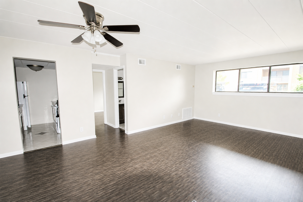 7168 BAPTIST ROADAPT 301 #301 - Photo 3 of 8