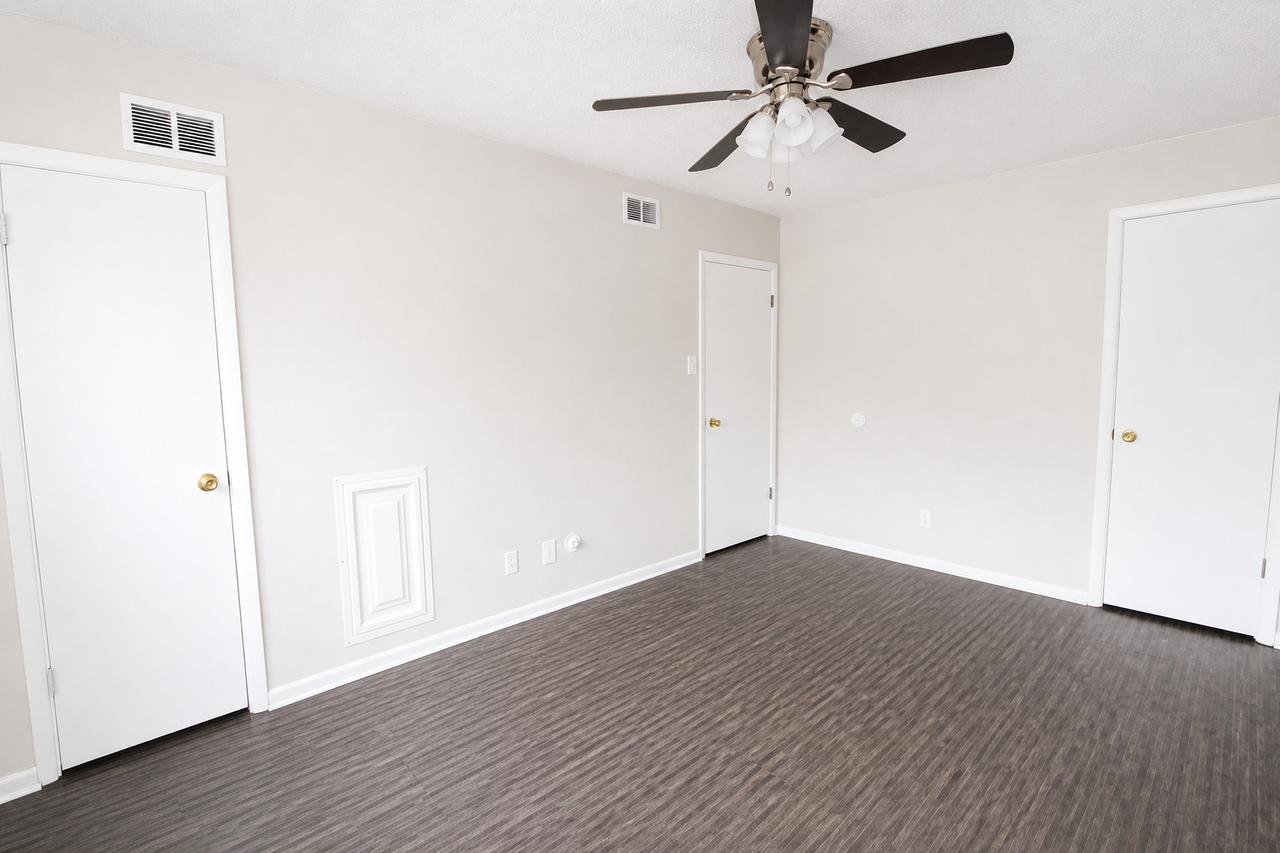 7168 BAPTIST ROADAPT 301 #301 - Photo 5 of 8