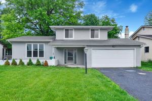 featured image of 2032 Northcliff Dr